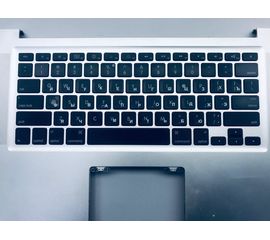 MacBook Pro 15" A1286 (середина 2010) поврежденный топкейс с рабочей клавиатурой и кнопкой включения Apple - Сервис Плюс Рус