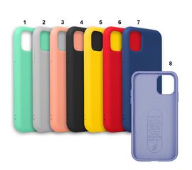 Чехол силиконовый iPhone 12/12 Pro (6.1) (с магнитом) - Сервис Плюс Рус