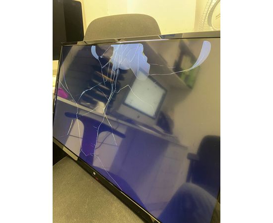 Телевизор Xiaomi l32m5-5aru (под восстановление, разбита матрица) Xiaomi - Сервис Плюс Рус